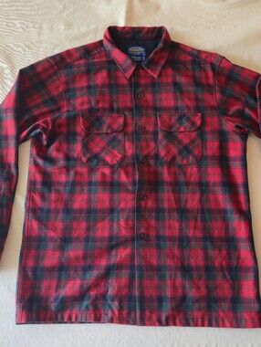 Pendleton Authentic Robertson Tartan Wool Board Shirt Large Red Green Plaid